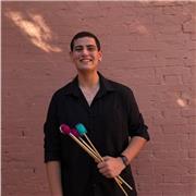 Profesor de percusión cursando Enseñanzas Superiores. Clases en Sevilla o Granada
